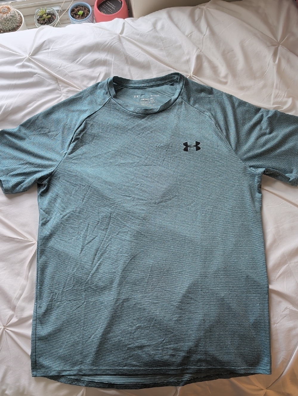 Under Armour Men’s Teal Performance Short Sleeve Shirt